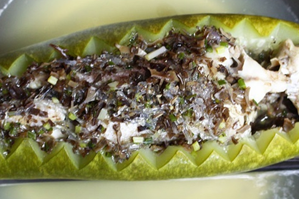 Bước 3: Tiến hành hấp cá