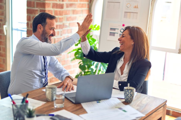 Slogan Tiếng Anh về kinh doanh