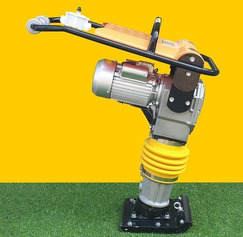 Máy đầm cóc là gì? Tìm hiểu về cấu tạo và nguyên lý hoạt động của máy đầm cóc 2