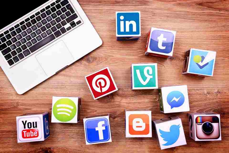 truyền thông là gì? Hàng loạt phương tiện được ứng dụng