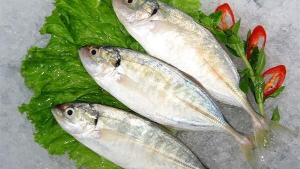 Cá bạc má hấp