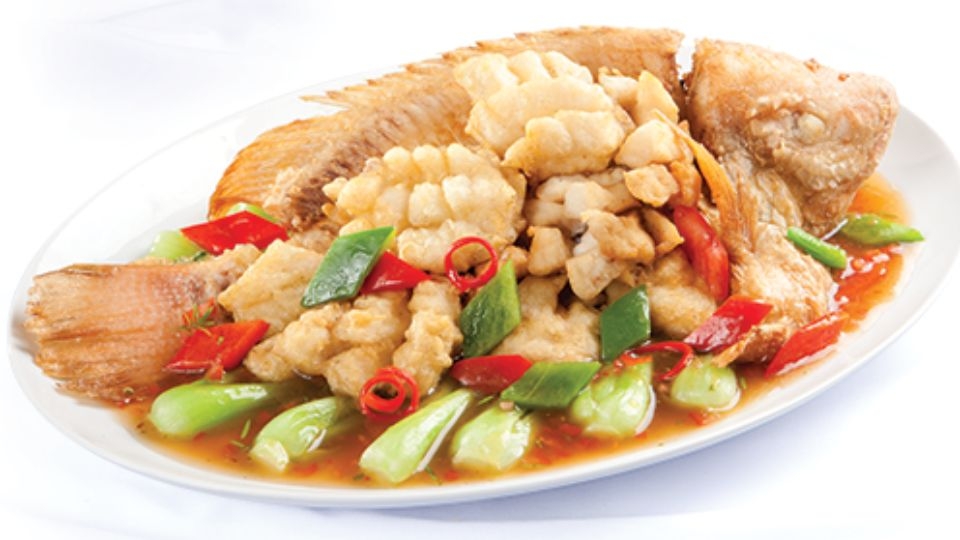 Cá diêu hồng hấp ngũ liễu
