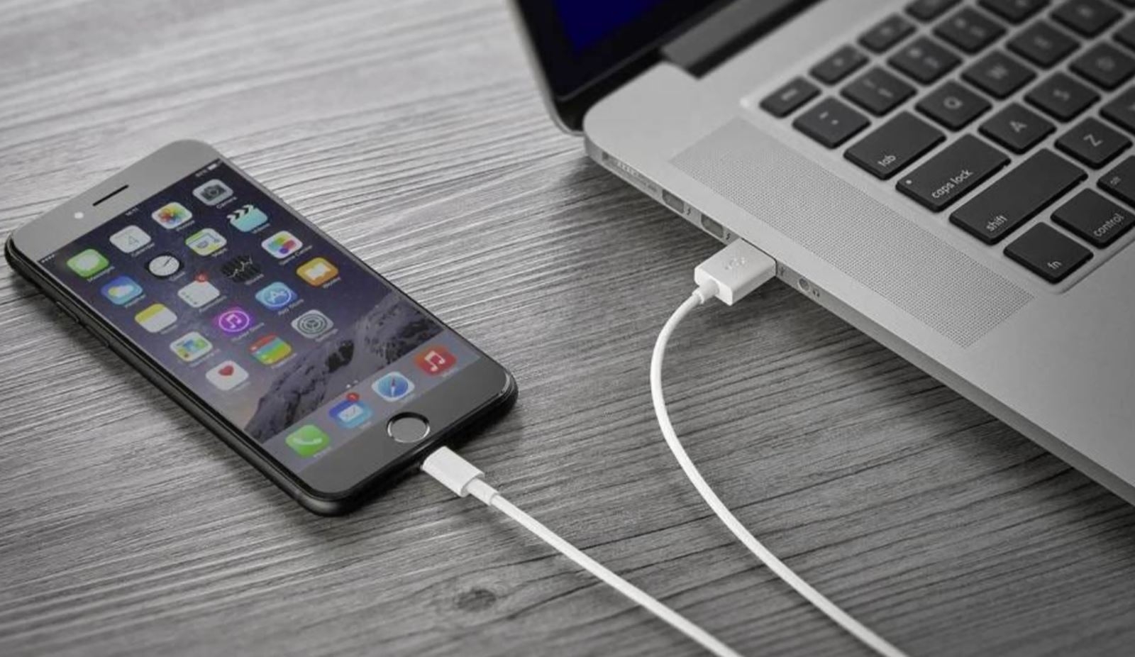 nút nguồn iPhone bị liệt 6