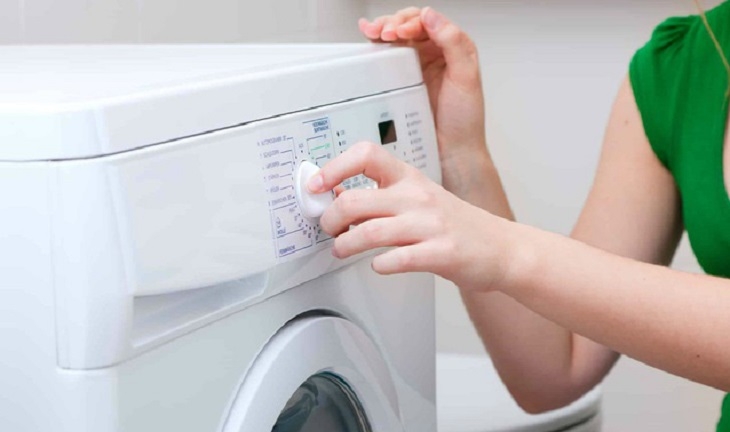 Cách mở cửa máy giặt Electrolux hình 3