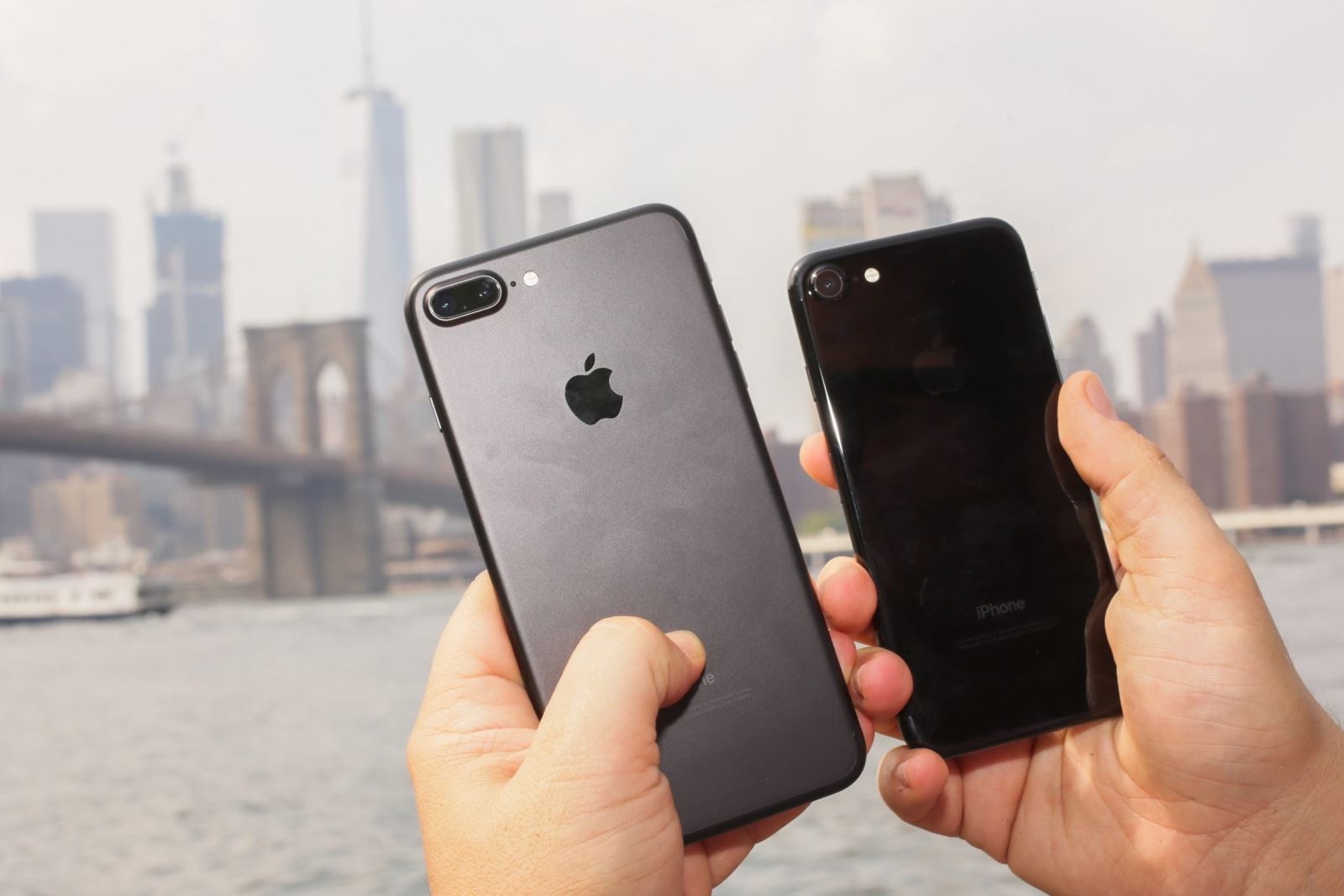 iPhone chống nước (ảnh 5)