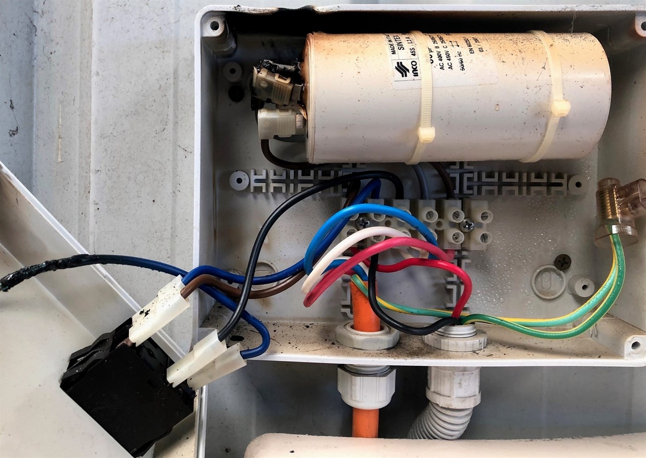 Máy bơm nước bị nóng 4