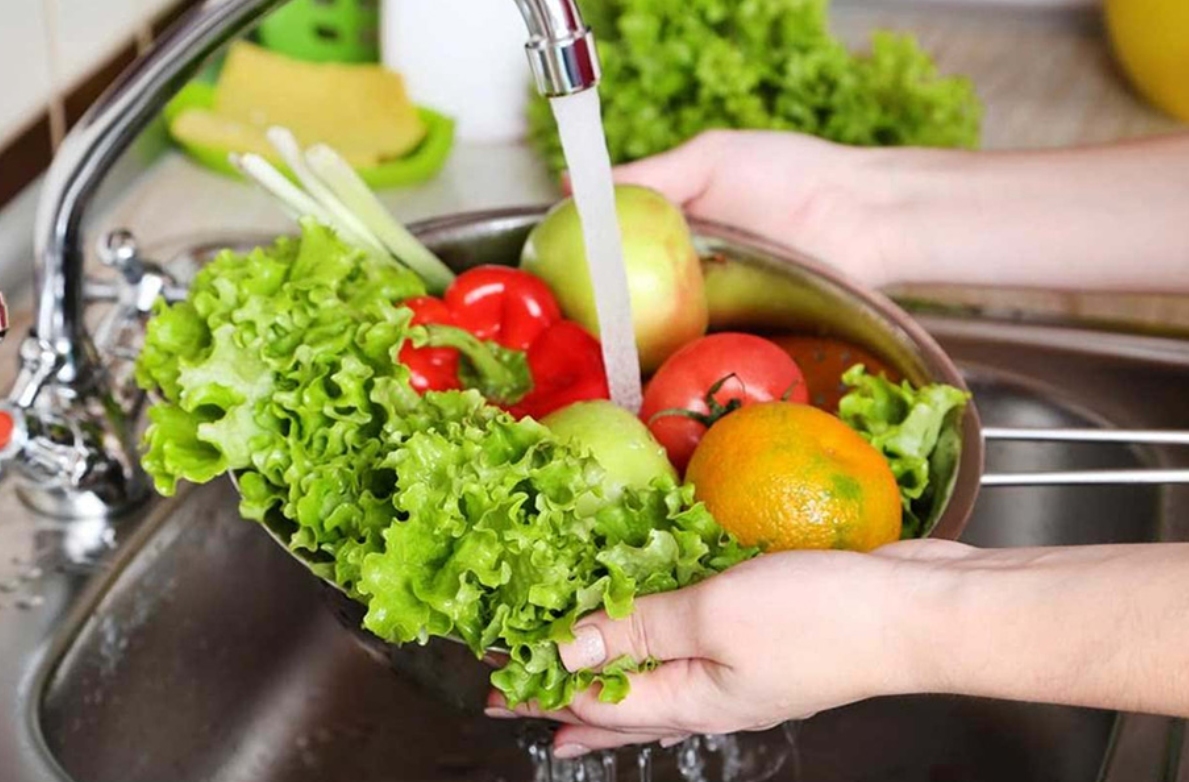 Có nên rửa rau bằng nước kiềm 3