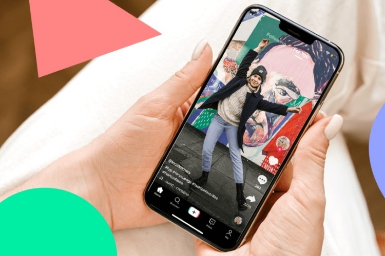 Thanh niên đăng TikTok