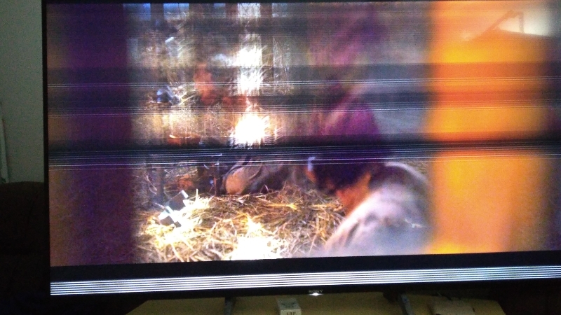 Tivi tcl bị giật màn hình - hình 1