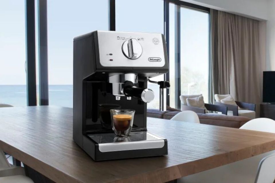 Máy pha cà phê bán tự động Delonghi ECP31.21