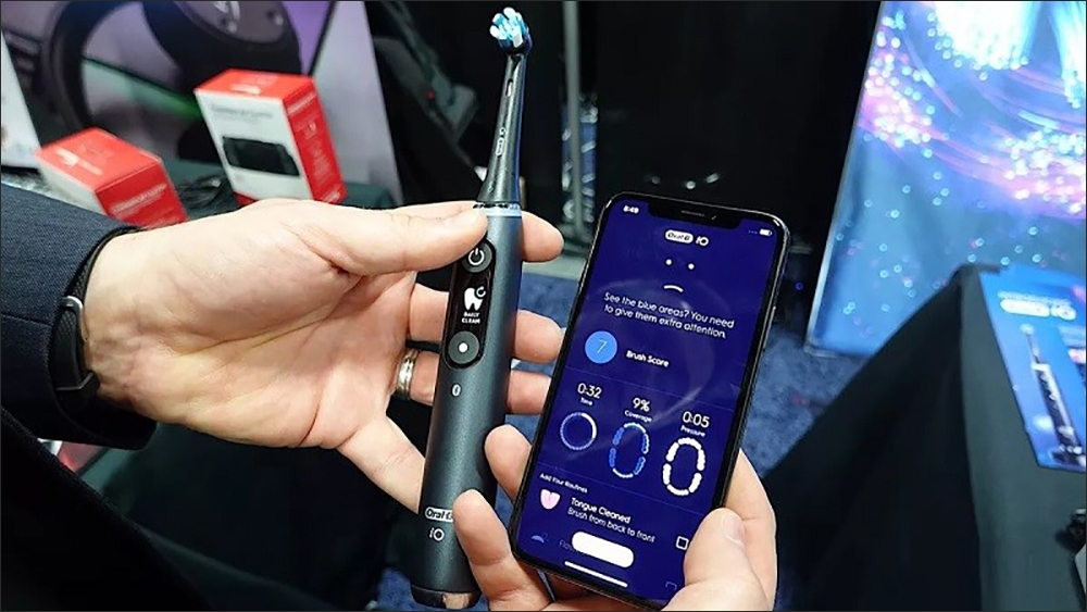 Công nghệ kết nối smartphone trên bàn chải điện