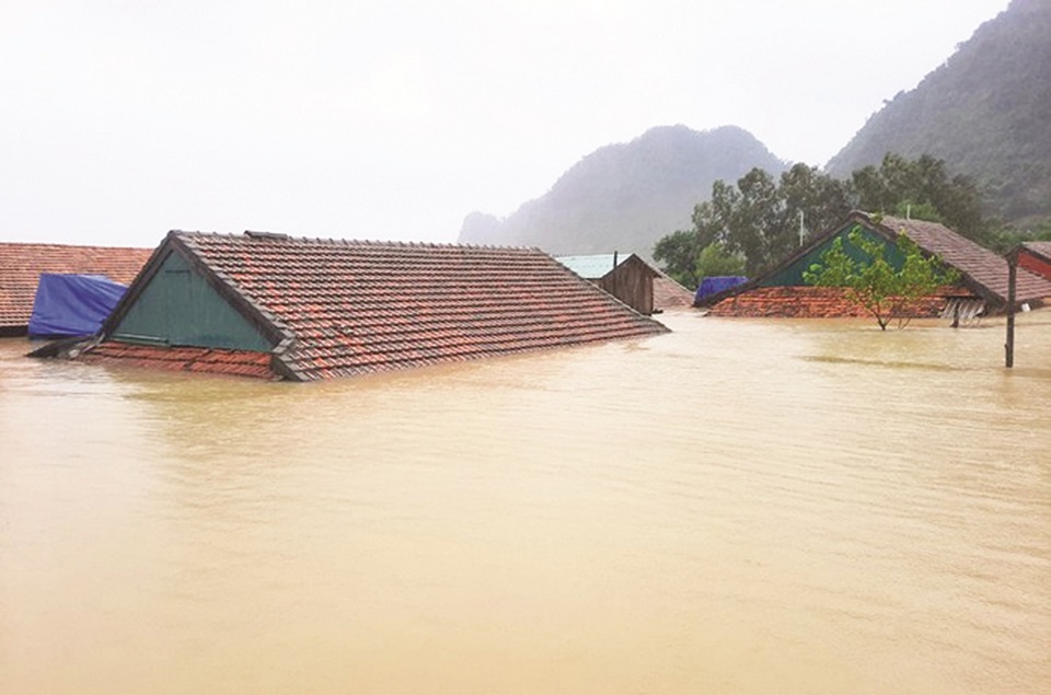 El Nino tác động đến thời tiết gây ra lũ lụt ở nhiều khu vực