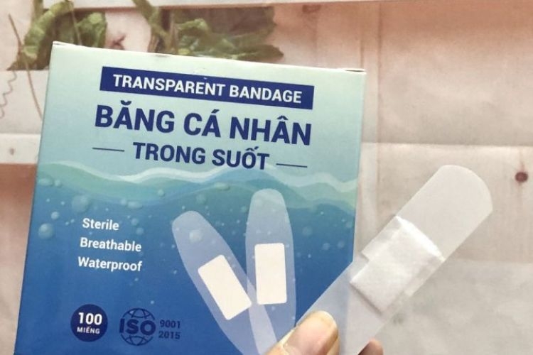 băng cá nhân trong suốt