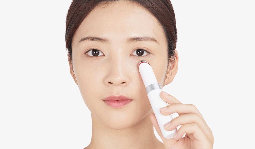 Cách sử dụng máy massage mắt và mẹo sử dụng để tăng hiệu quả thư giãn, giảm mỏi mắt 1