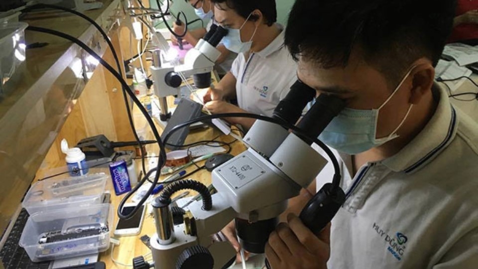 Trung tâm sửa điện thoại Huy Dũng