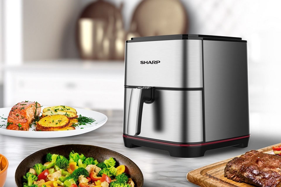 Kinh nghiệm mua nồi chiên không dầu Sharp 3