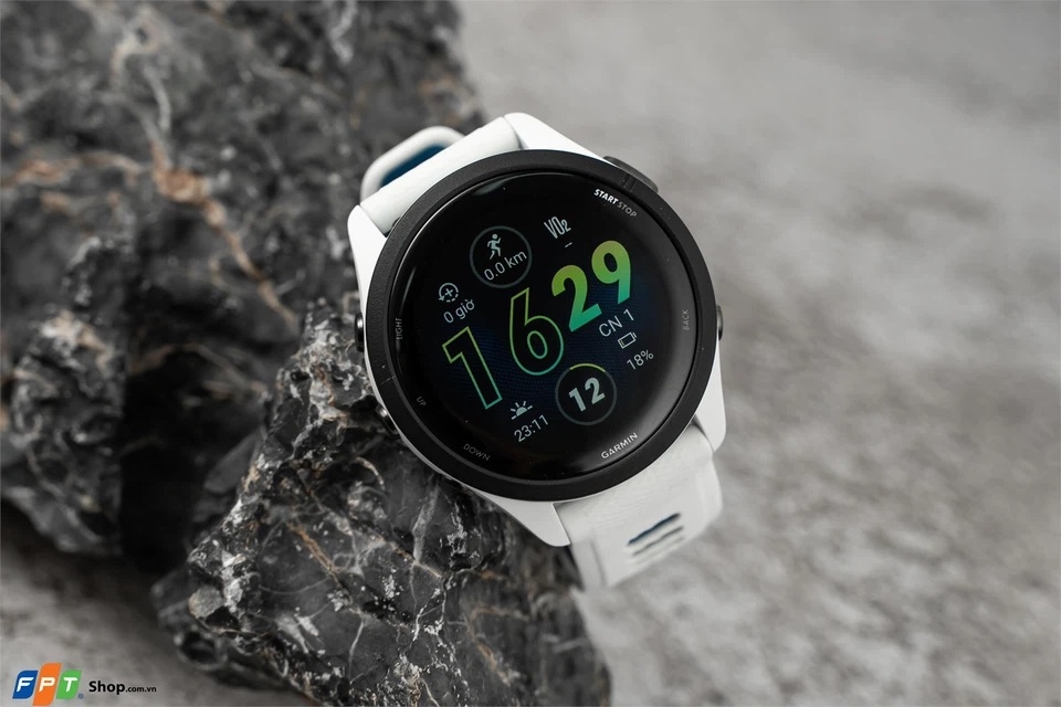 đồng hồ bơi lội 7