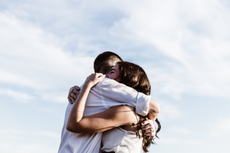 Tổng hợp những STT tình yêu hay nhất mọi thời đại dành cho các cặp đôi yêu nhau - hình 2