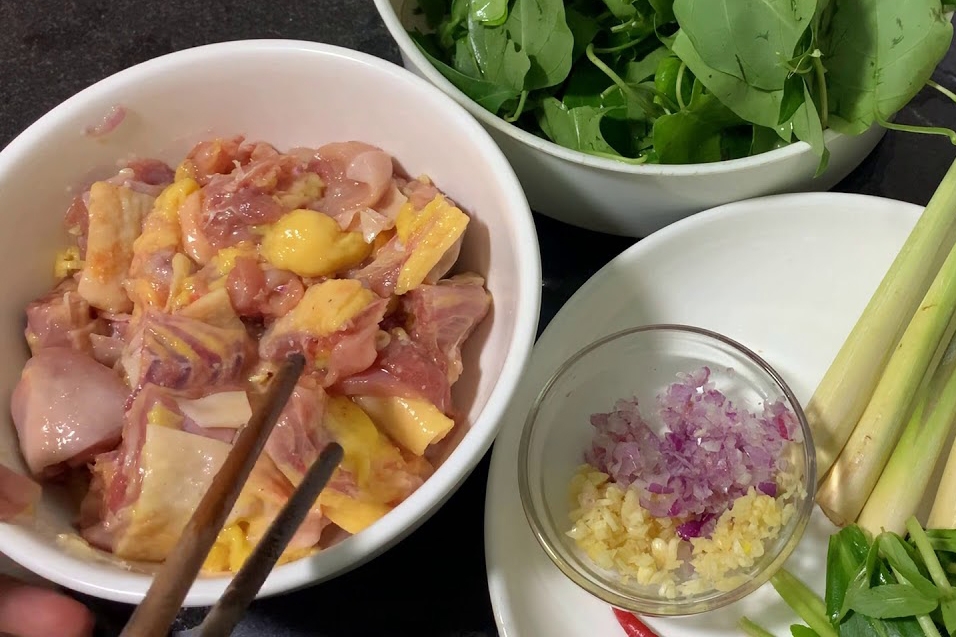 lẩu gà lá giang - ảnh 2
