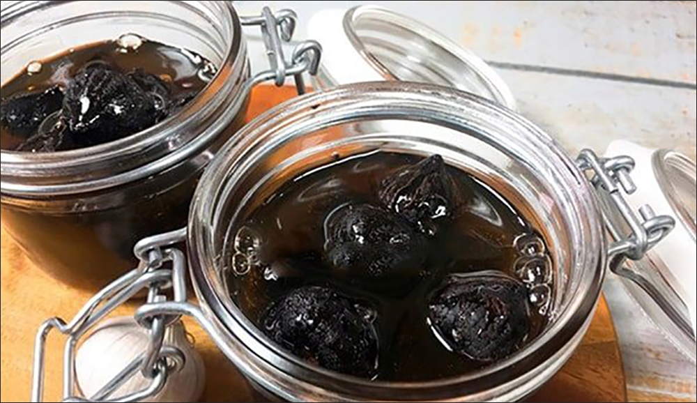 Cách làm tỏi đen ngâm mật ong đơn giản, nhanh chóng