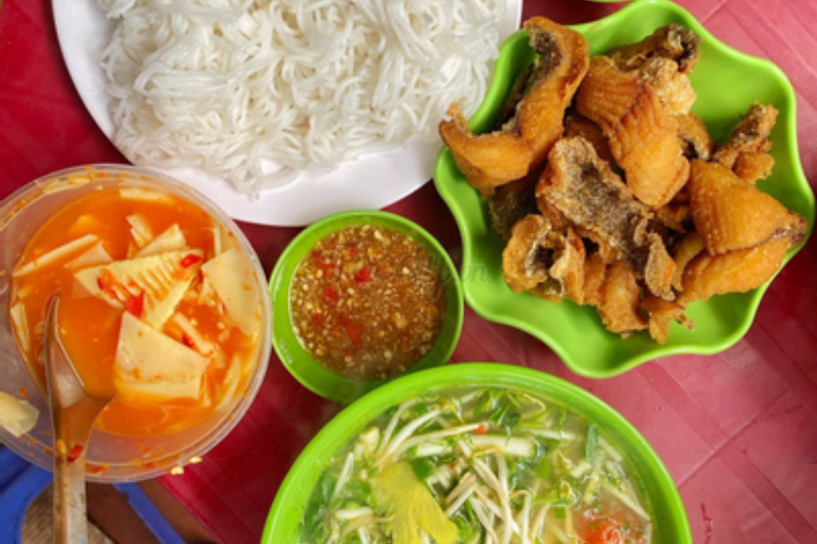 bún cá chấm 5