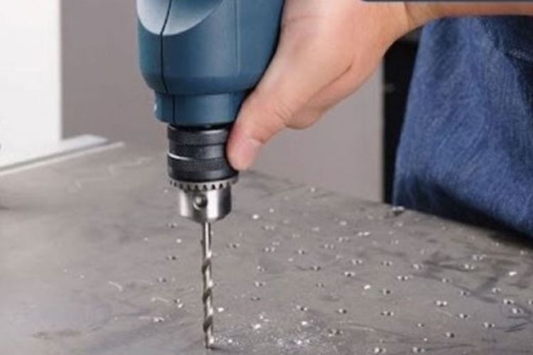 cách khoan inox nhanh, đẹp, hiệu quả