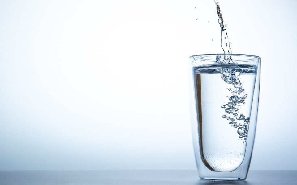 Nước kiềm là loại nước có độ pH > 7