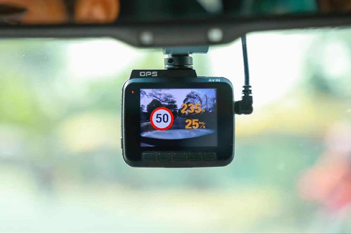 camera hành trình hay bị rơi rớt - hình 4