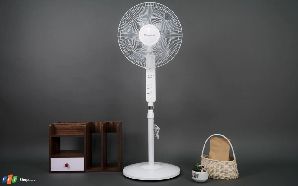 Quạt cây Kangaroo KG725