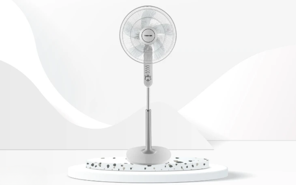 Quạt đứng Toshiba F-LSA10(H)VN