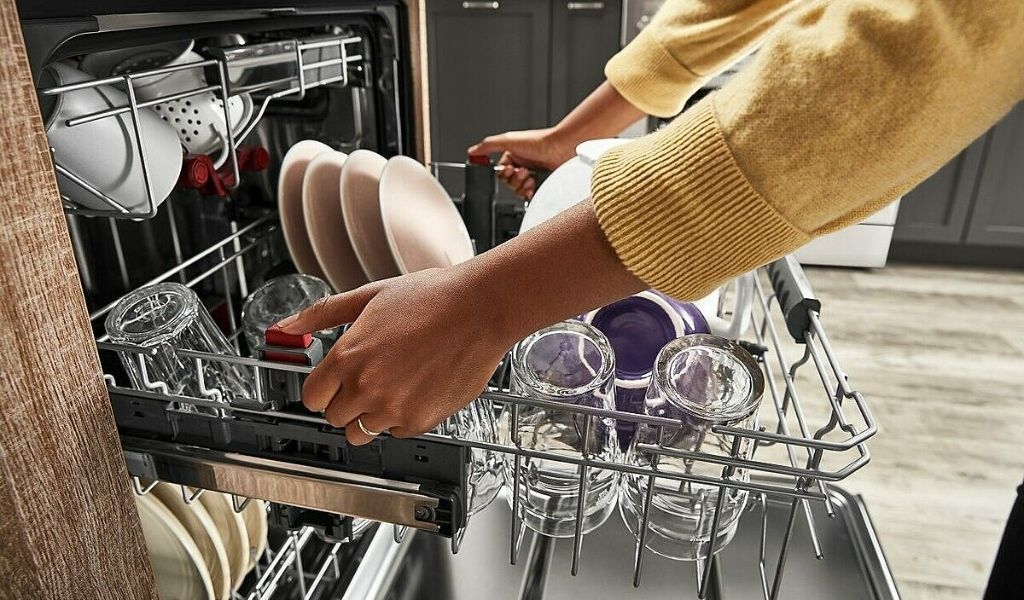 Nên mua máy rửa bát bao nhiêu bộ? Đặc điểm của từng loại máy rửa bát theo bộ 1