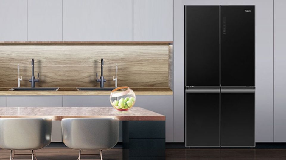 Kiểu thiết kế cánh cửa và vị trí của ngăn đá