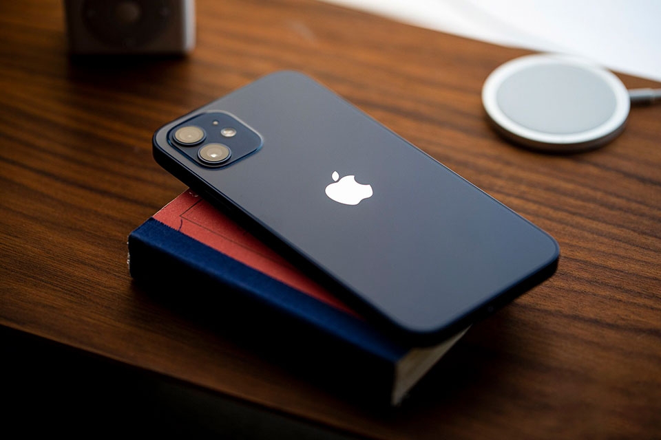 iPhone 12 - Ảnh 02