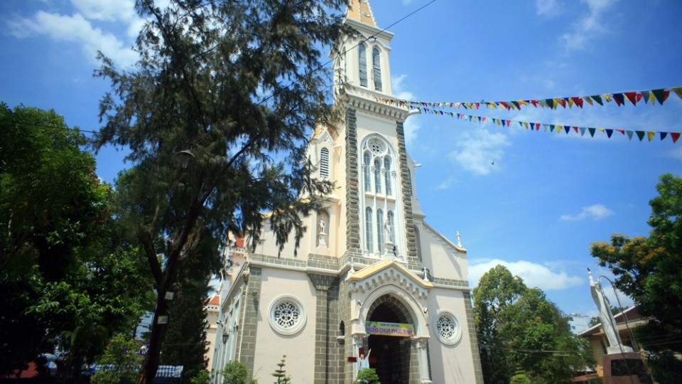 Nhà thờ Huyện Sỹ