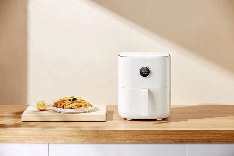 So sánh nồi chiên không dầu Hotwell và Xiaomi (hình 2)