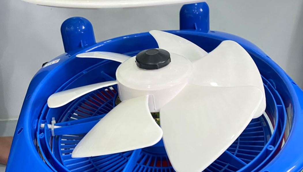 cách tháo quạt hộp 5
