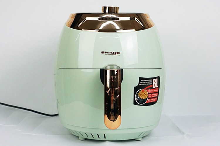 So sánh nồi chiên không dầu Mishio và Sharp (hình 5)