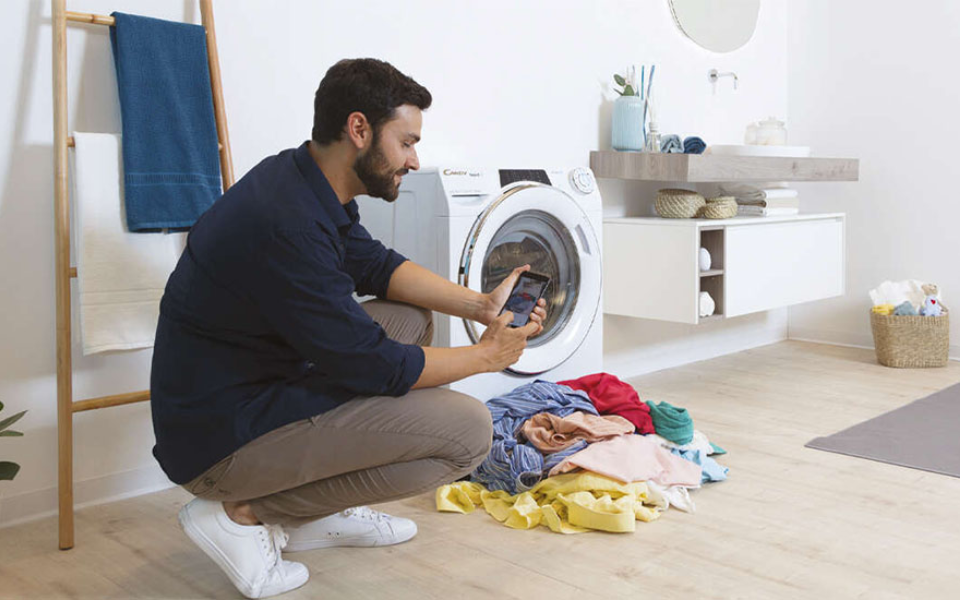 Máy sấy quần áo Candy là thương hiệu của Ý