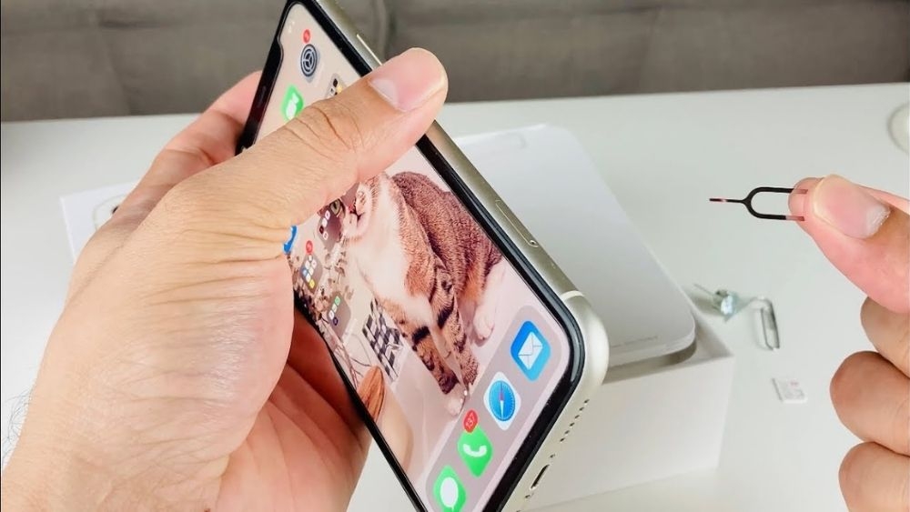 iPhone 11 có eSIM không 5