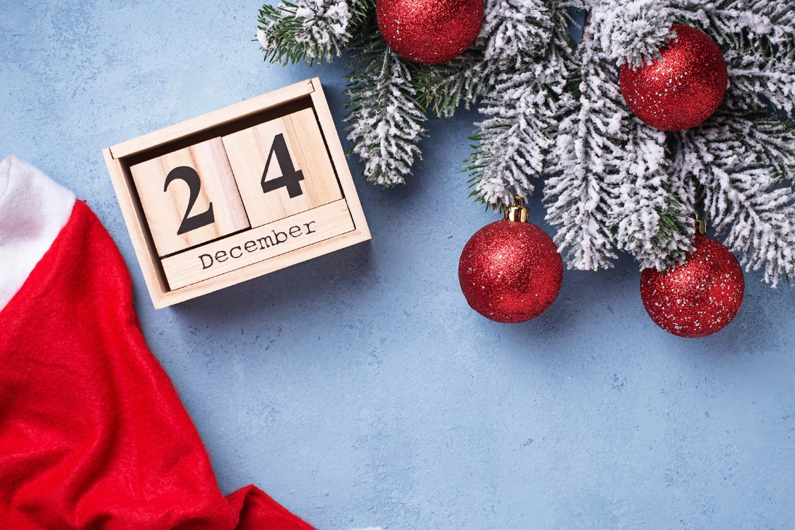 24/12 là ngày gì? 24 hay 25 là Giáng Sinh? Có được nghỉ lễ không?