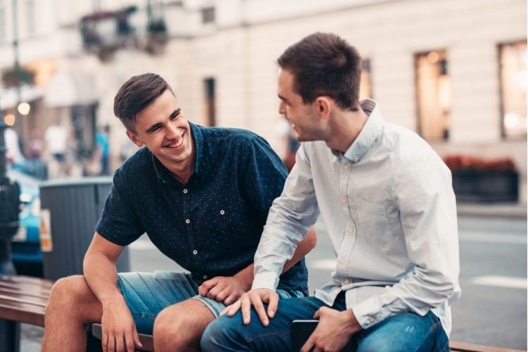 Mở đầu bằng một lời chào thân thiện