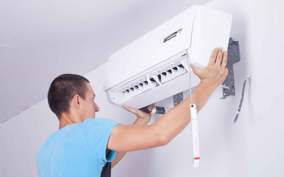 Phòng diện tích lớn thường lắp nhiều máy lạnh