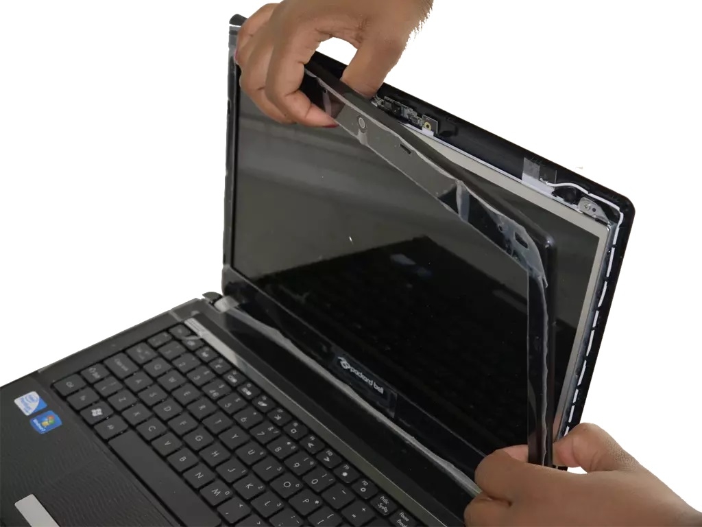 Laptop bị hở vỏ (ảnh 2)