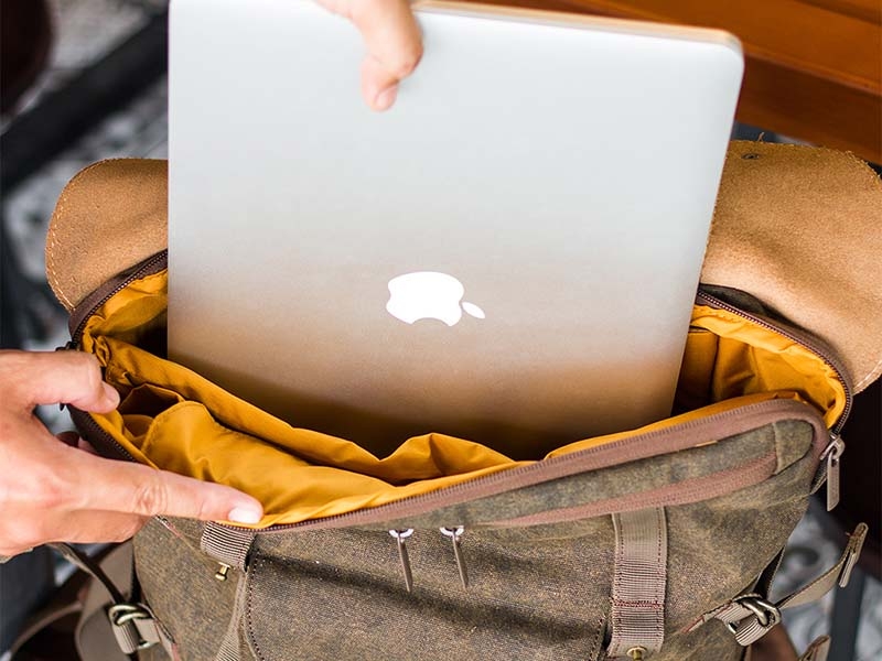 Laptop bị hở vỏ (ảnh 4)