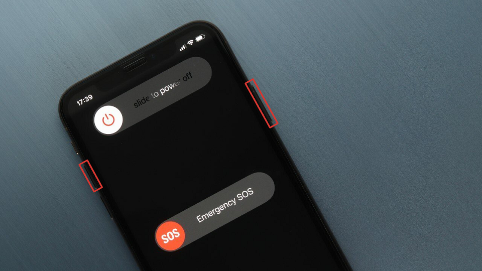 Thao tác khởi động lại điện thoại iPhone