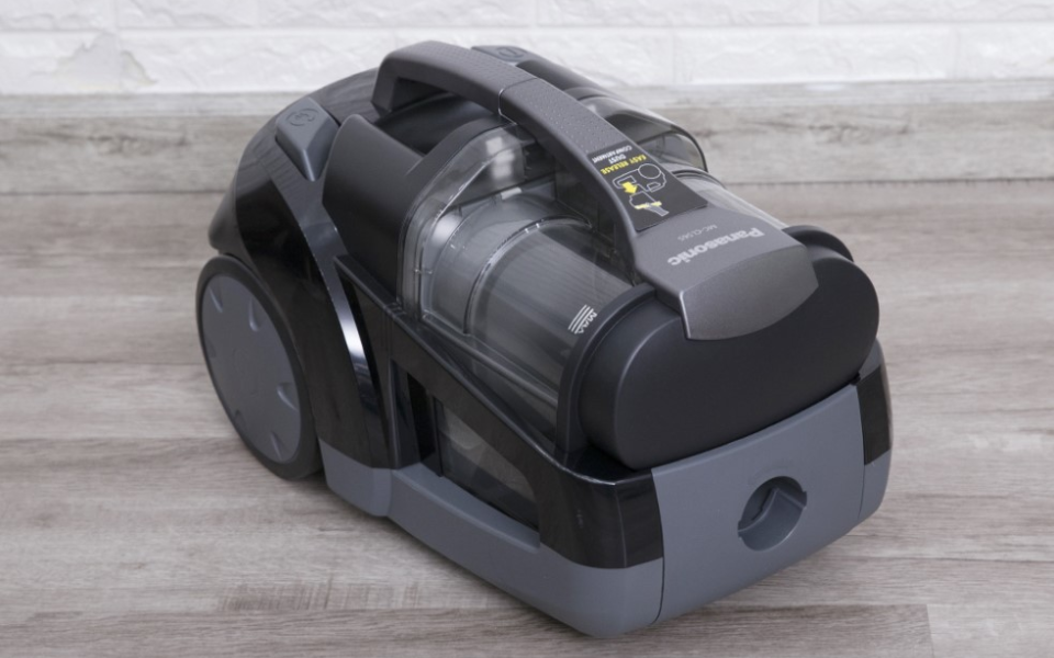 Máy hút bụi Panasonic cũng có ưu và nhược điểm