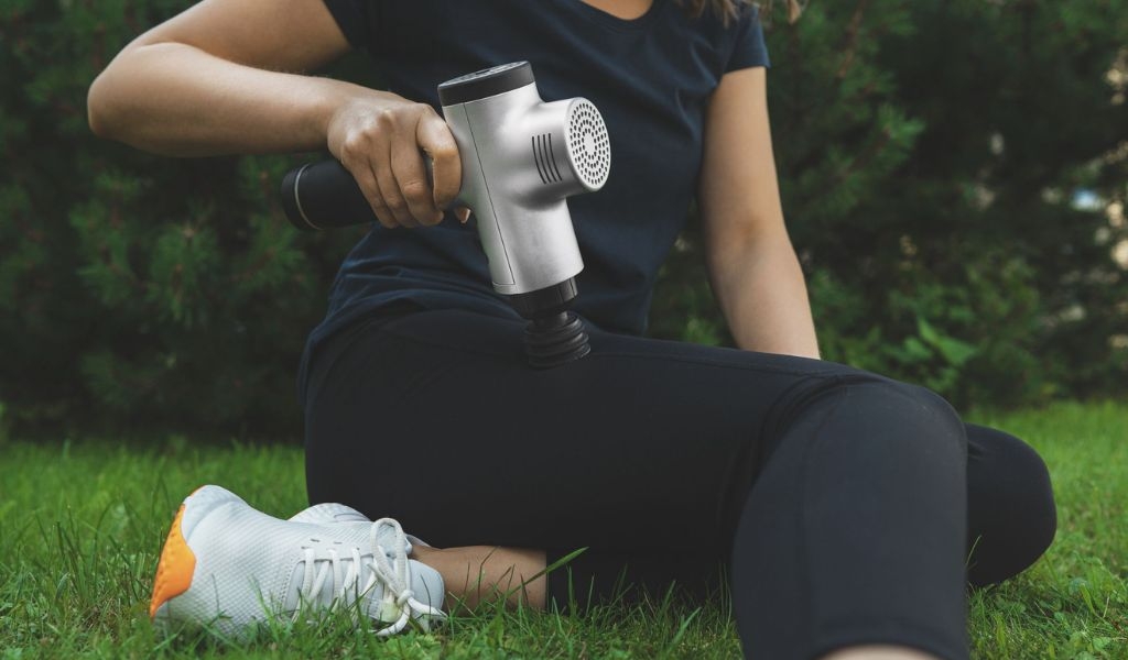 Các cách massage lưng để giảm mệt mỏi và những lưu ý khi thực hiện để đảm bảo an toàn 4