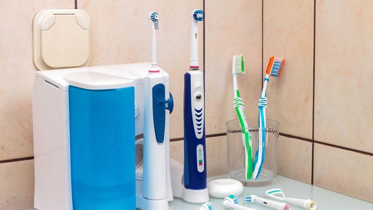 cách sạc bàn chải điện Oral B 2