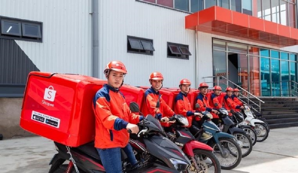 Shopee có nhiều phương thức vận chuyển để người dùng lựa chọn&nbsp;​​​​​​​