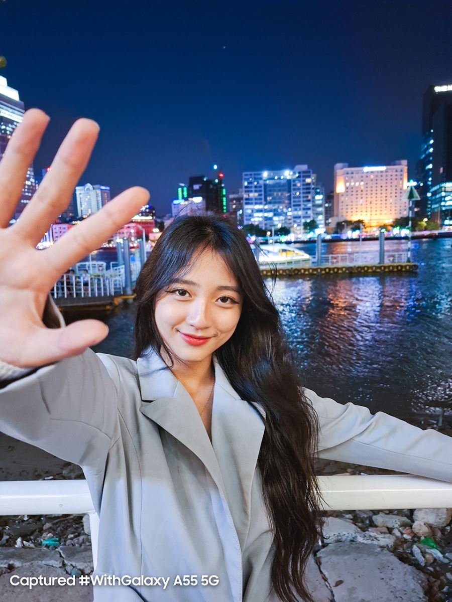 Ngắm Sài Gòn lên đèn cùng Samsung Galaxy A55 5G 19